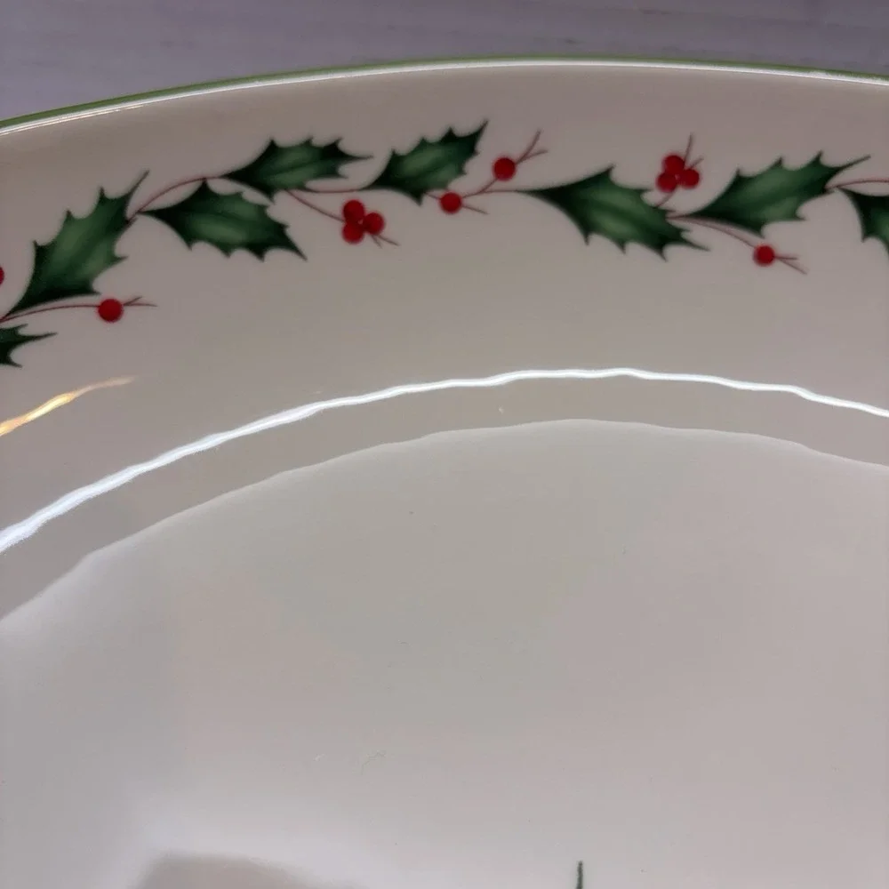Lenox Holiday Holly and Berries Large Serving‎ Dish - 2